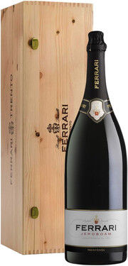 Игристое вино Ferrari Brut, Trento DOC, wooden box 2016 3000 мл