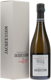 Шампанское Jacquesson, "Ay" Vauzelle Terme Degorgement Tardif Extra Brut, Champagne AOC, gift box