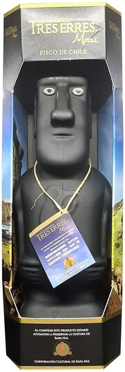 Водка Pisco "Tres Erres" Moai Reservado, gift box 750 мл