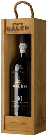 Портвейн "Calem" 30 Years Old Tawny Porto, wooden box