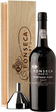 Портвейн Fonseca, Vintage Port, 2007, wooden box 2007 750 мл